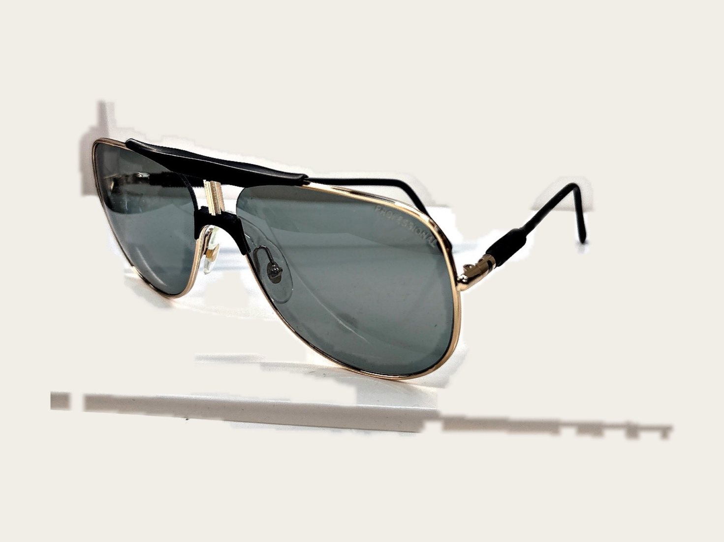Alitalia 56/b in Black sunglasses