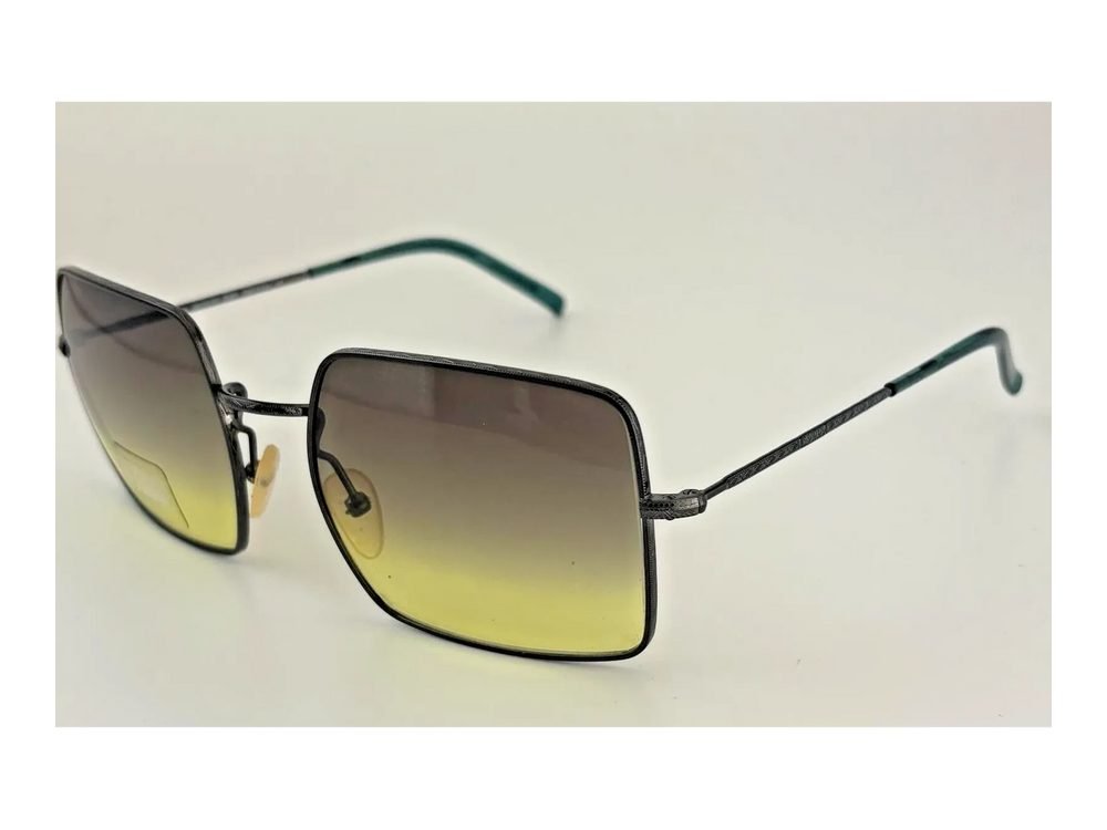 Gianfranco Ferré GFF 531 in Black sunglasses